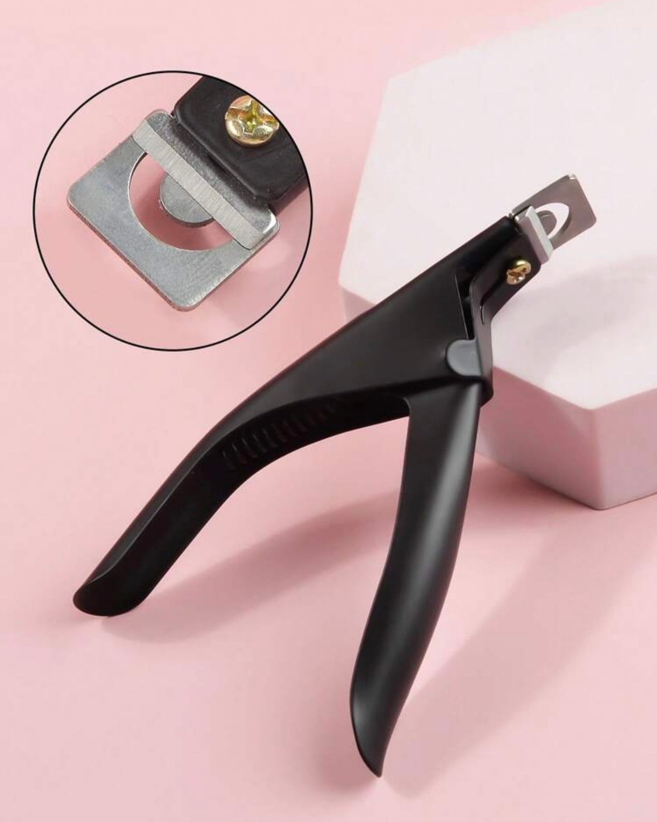 Nail tip clipper