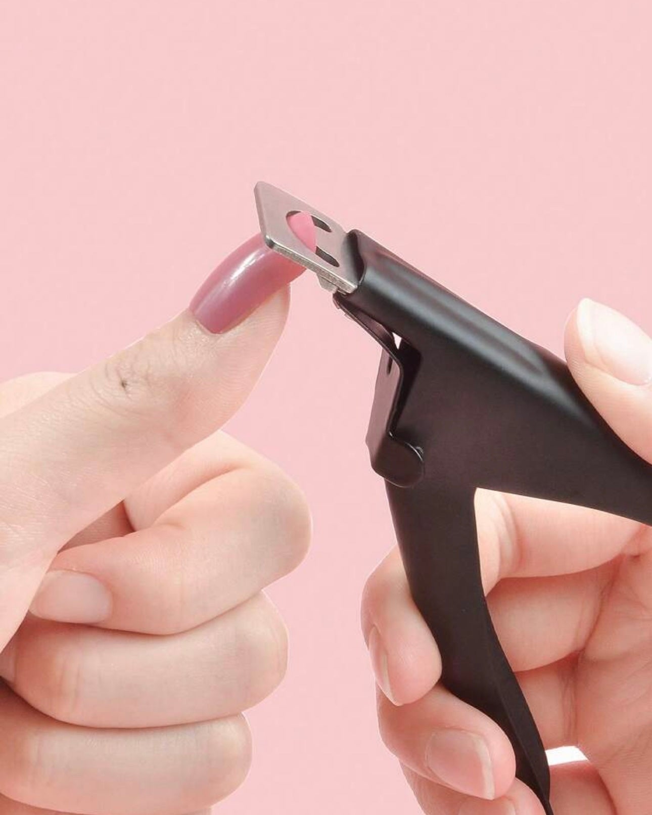 Nail tip clipper